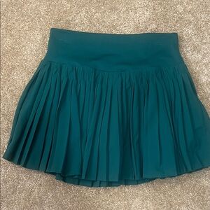 Elegant Teal Pleated Skirt